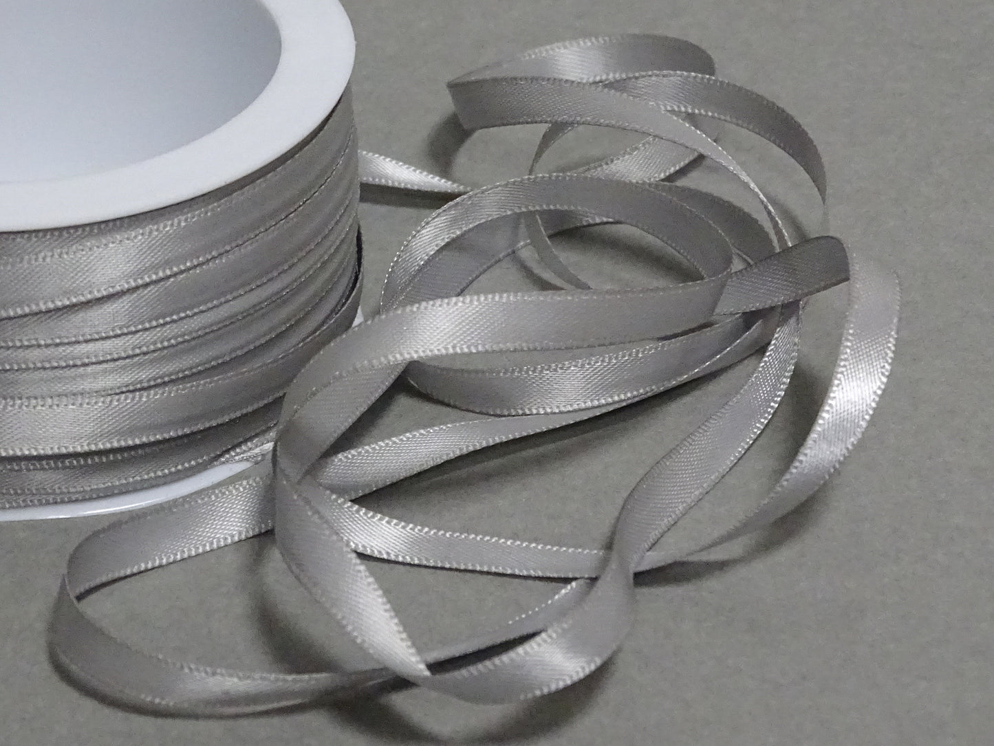 50 Meter Satinband Schleifenband 3mm/6mm Dekoband