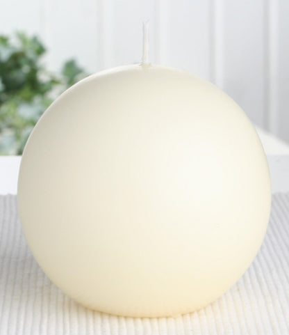 6 Stk Kugelkerzen Ø 100mm Ballkerzen B-Ware glatt - Elfenbein