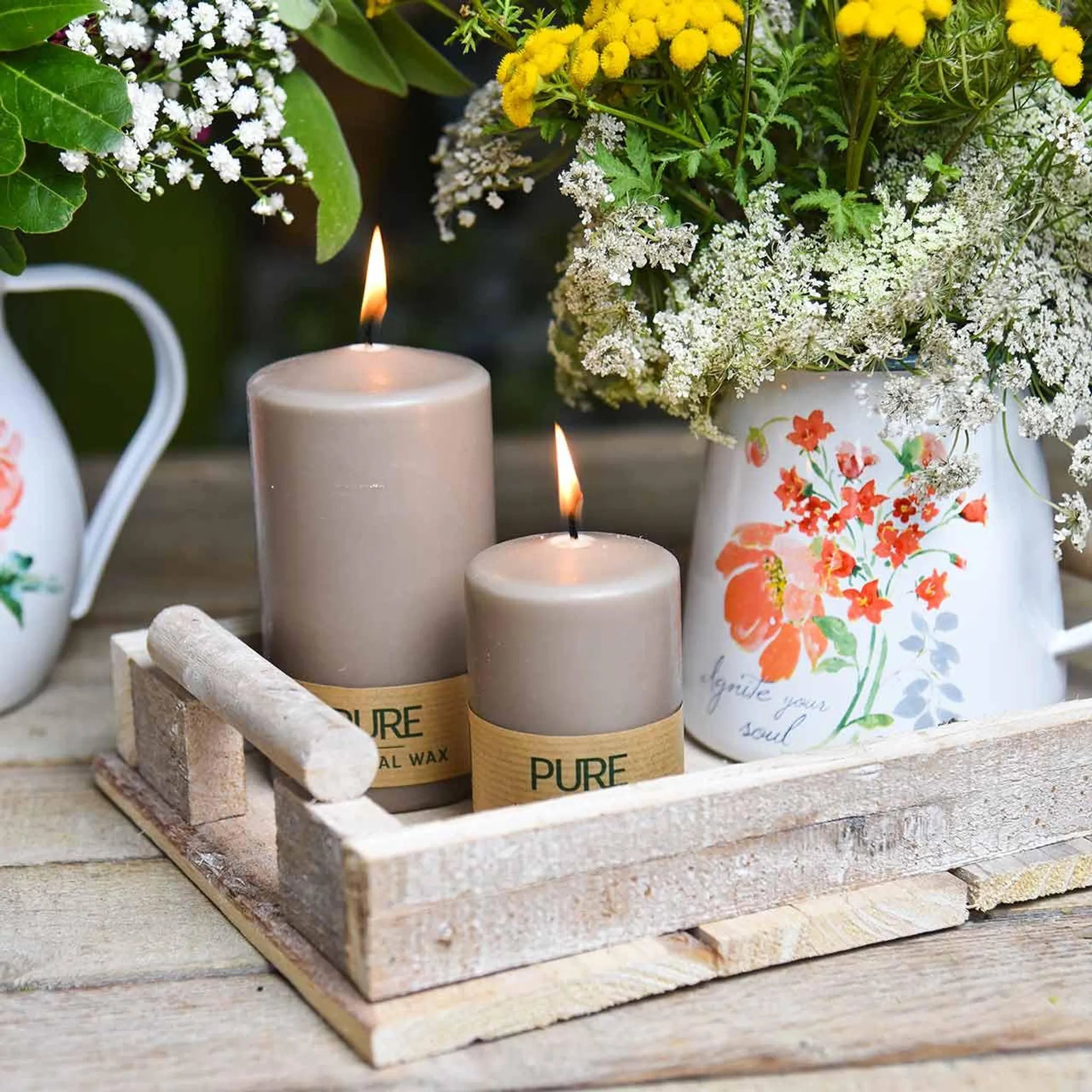 12 Stk Wenzel Stumpenkerzen 90×60mm Pure Safe Candle Blockkerzen – Sand (2x6er)